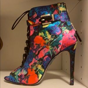 B Britain Atwood Booties